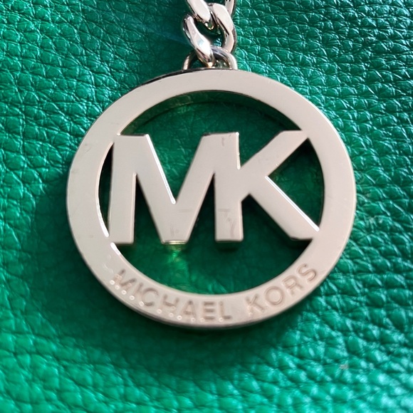 Michael Kors Green Leather Handbag - Picture 3 of 9